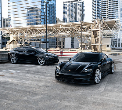 Фото дисков Vossen HF-5 на Tesla Model X