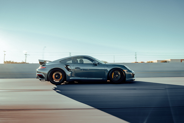 Фото дисков Strasse Wheels SM5RT Deep Concave Duoblock Черный сатин на Porsche 911 VII