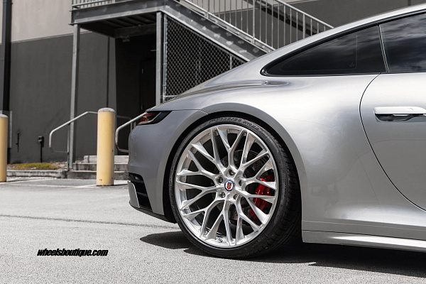 Porsche 992 Carrera 4S