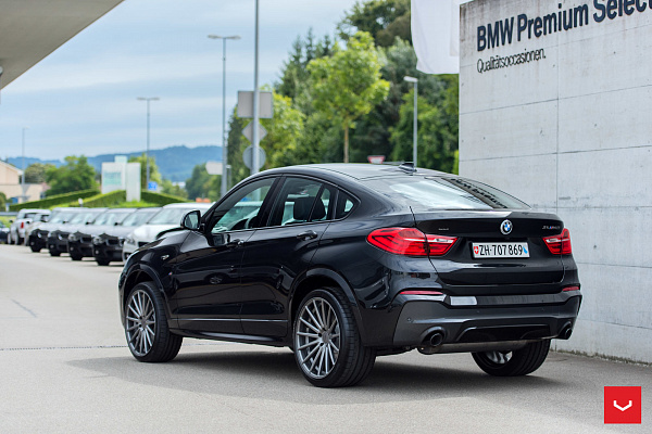 Фото дисков Vossen VFS-2 Глянцевый графит на BMW X4 (F26)