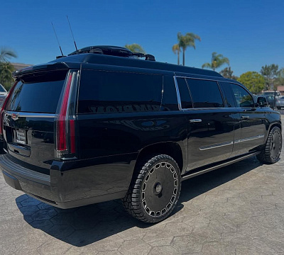 Фото дисков Giovanna Dicotto на Cadillac Escalade IV