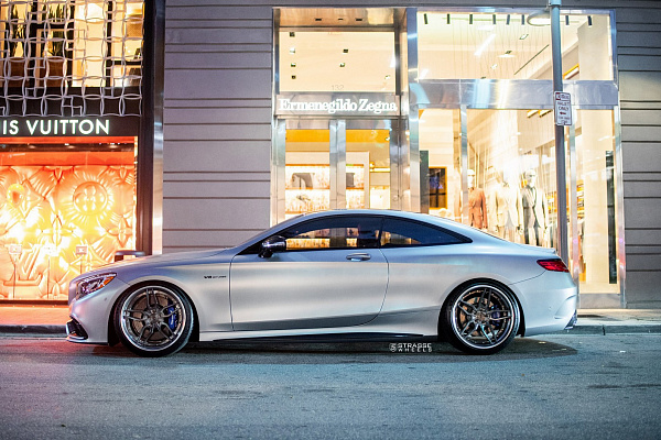 Фото дисков Strasse Wheels SV4 Deep Concave FS Сатиновый графит на Mercedes-Benz S-Class (W222, C217)