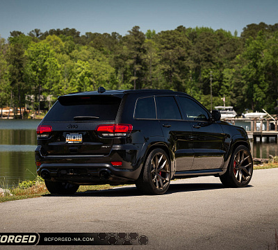 Фото дисков BC Forged RZ21 на Jeep Grand Cherokee IV