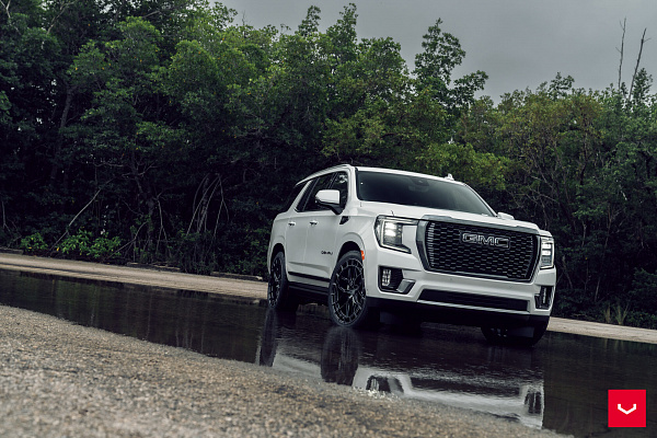 Фото дисков Vossen HFX-1 (6-Lug) Черный глянец на GMC Yukon V