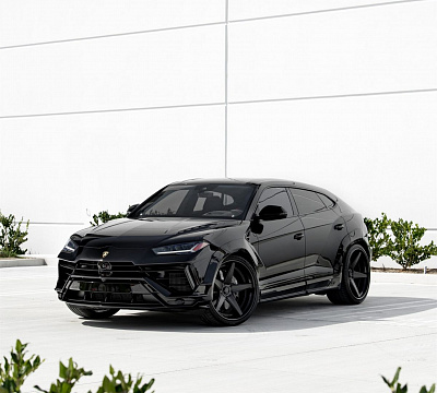 Фото дисков Anrky RS5.3 на Lamborghini Urus