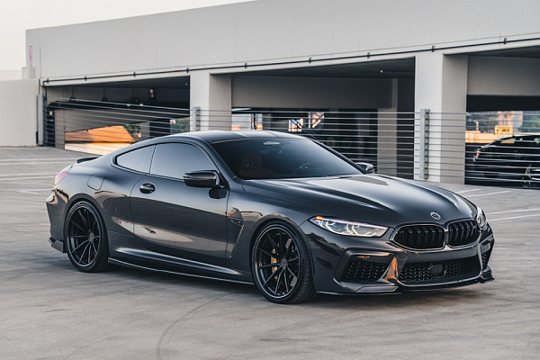 Фото дисков Brixton Forged R11-R Черный сатин на BMW 8/M8