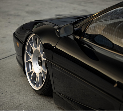 Фото дисков Rotiform TUF-R на Ferrari F355