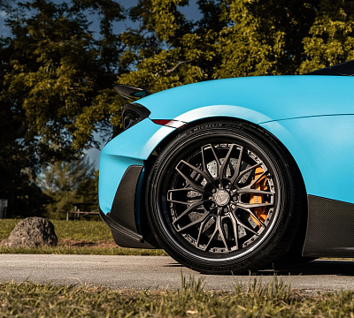 Фото дисков Anrky RS1 на McLaren 600