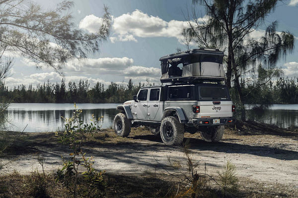 Фото дисков Black Rhino ETOSHA Черный сатин на Jeep Gladiator II (JT)