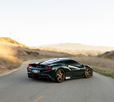 Фото дисков HRE 305 на Ferrari F8