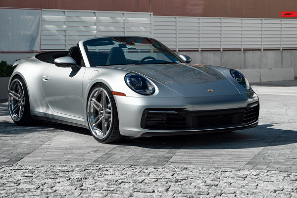 Фото дисков Anrky AN37 Глянцевый темный лак на Porsche 911 VIII