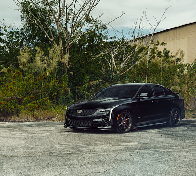 Фото дисков Vossen ML-X2 на Cadillac CT4