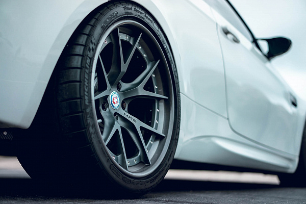 Фото дисков HRE S101 Сатиновый графит на BMW 3/M3 (E90)