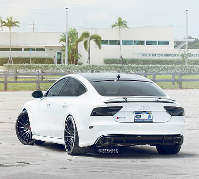 Фото дисков Strasse Wheels SV15T Deep Concave Monoblock на Audi A/RS 7 (4G)
