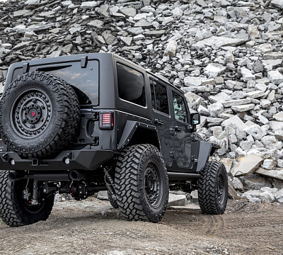 Фото дисков Black Rhino ARMORY на Jeep Wrangler III (JK)