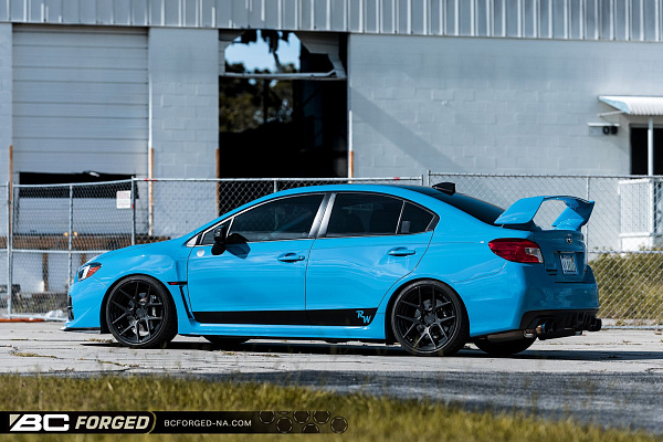 Фото дисков BC Forged HCS02 Черный матовый на Subaru WRX VA