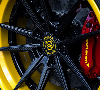 Фото дисков Strasse Wheels SV1 Deep Concave FS на McLaren 650S