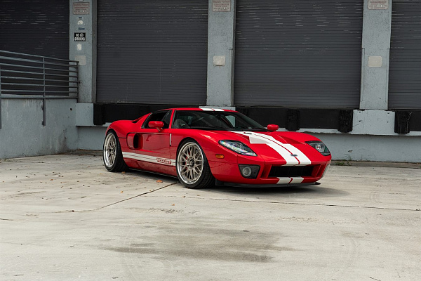 Фото дисков Anrky RS1 Глянцевая шампань на Ford GT I