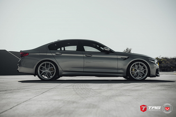 Фото дисков Vossen S21-01 Глянцевый лак на BMW 5/M5 (G30/F90)