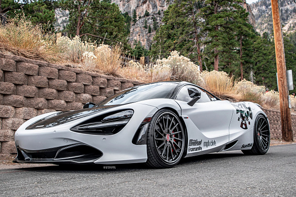 Фото дисков Strasse Wheels SV15T Deep Concave FS Другой цвет на McLaren 720S