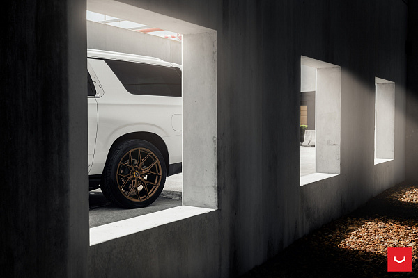 Фото дисков Vossen HF6-4 Сатиновая бронза на GMC Yukon V