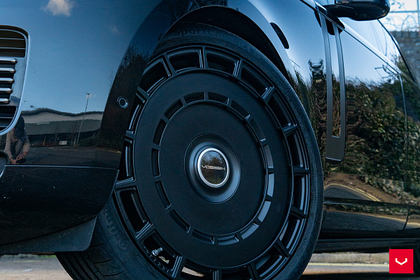 Фото дисков Vossen HF-9 Черный сатин на Land Rover Range Rover V
