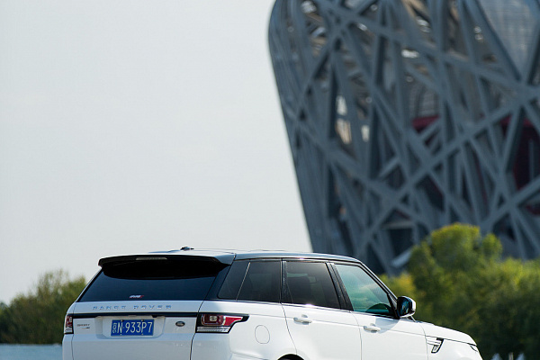 Фото дисков Vossen VFS-2 Серебро на Range Rover Sport II