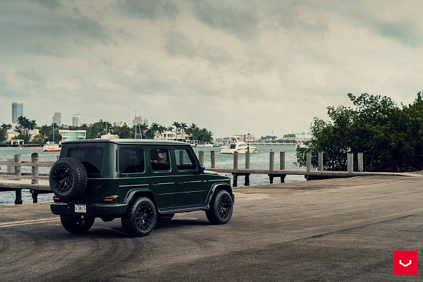 Фото дисков Vossen HFX-1 (5-Lug) Черный глянец на Mercedes-Benz G-Class III