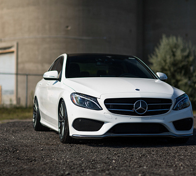 Фото дисков Vossen VFS-2 на Mercedes-Benz C-Class (W205)