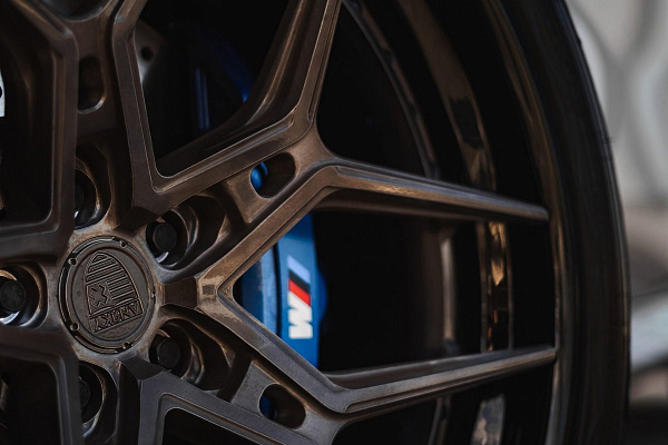 Фото дисков Anrky S3-X4 Глянцевый темный лак на BMW X5/X5 M (F15/F85)