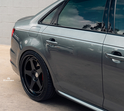 Фото дисков HRE 305 на Audi A/S/RS 4 (B9)
