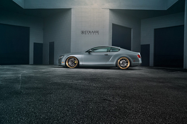 Фото дисков Strasse Wheels SV1 Deep Concave FS Другой цвет на Bentley Continental GT I