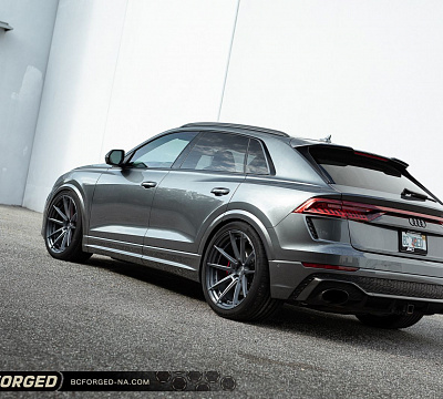 Фото дисков BC Forged HCA191 на Audi Q8