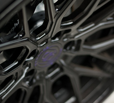 Фото дисков Strasse Wheels SV10M Deep Concave FS на Lamborghini Huracan