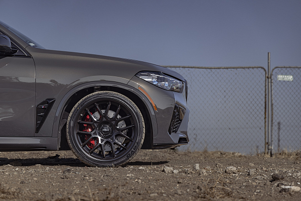 Фото дисков Rotiform ZWS Черный сатин на BMW X5/X5 M (G05/G18/F95)