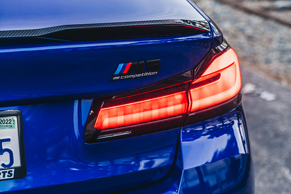 Фото дисков Brixton Forged BF01 Сатиновая темная бронза на BMW 5/M5 (G30/F90)
