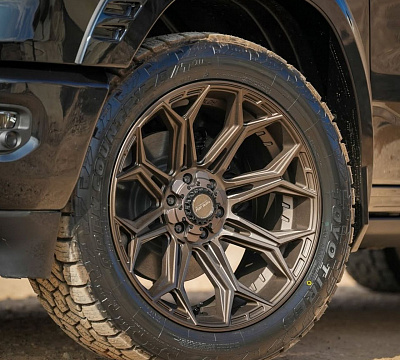 Фото дисков 4PLAY 4P83 на Ram 1500 V