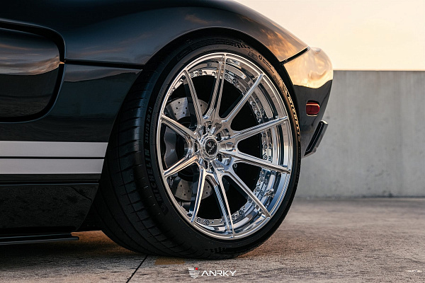 Фото дисков Anrky RS4.2 Полированный лак на Ford GT I