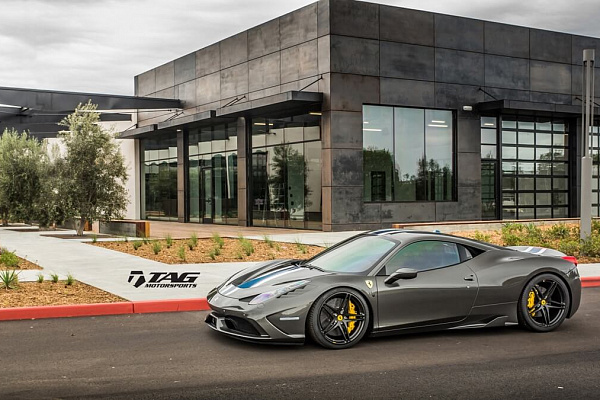Фото дисков HRE P107 Черный сатин на Ferrari 458