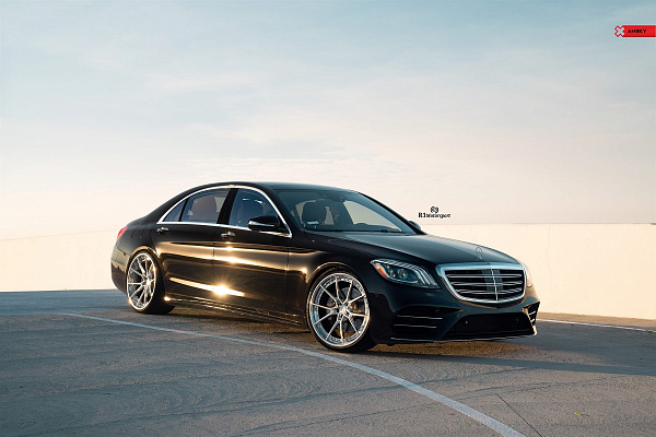 Фото дисков Anrky AN32 Глянцевый лак на Mercedes-Benz S-Class (W222, C217)