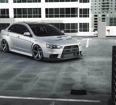 Фото дисков Vossen CV3 на Mitsubishi Lancer X