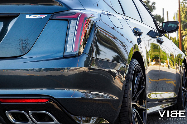 Фото дисков Vossen HF-3 Алмазная проточка на Cadillac CT5
