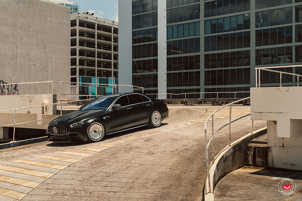 Фото дисков Vossen S21-12 Полированный лак на Mercedes-Benz E-Class (W213, S213, C238)