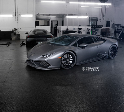 Фото дисков Strasse Wheels SV1 Deep Concave Monoblock на Lamborghini Huracan