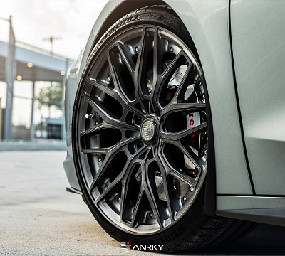 Фото дисков Anrky RS1.2 на Chevrolet Corvette C8