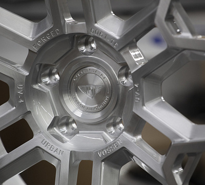 Vossen UV-4
