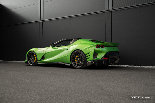 Фото дисков NOVITEC NF11 Черный глянец на Ferrari 812