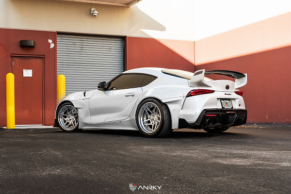 Фото дисков Anrky S3-X3 Полированный лак на Toyota Supra A90