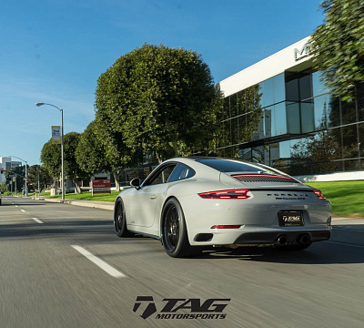 Фото дисков HRE 540C на Porsche 911 VII