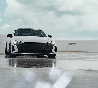 Фото дисков Vossen HF-3 на Audi E-tron GT